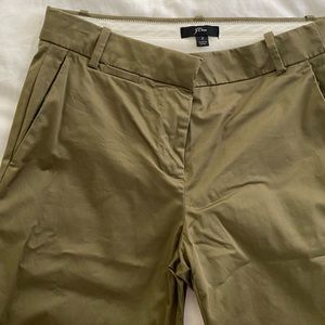 NWOT J.CREW OLIVE CROPPED PANTS
